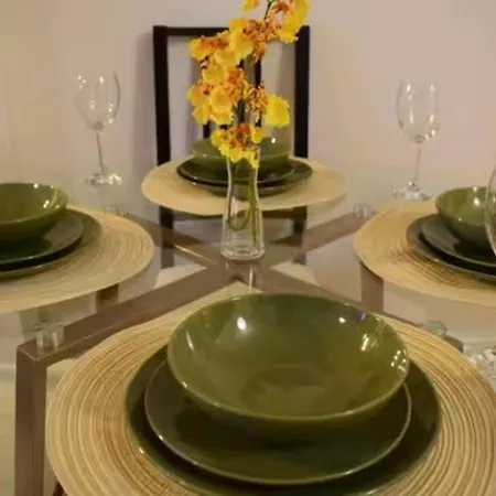 Near Citycentre - Parking - Garden - 4 Apartamento