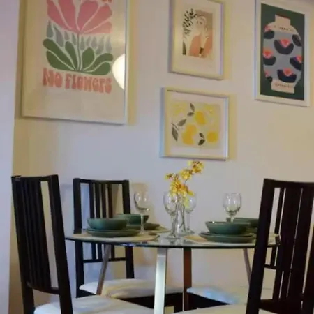 Near Citycentre - Parking - Garden - 4 利兹