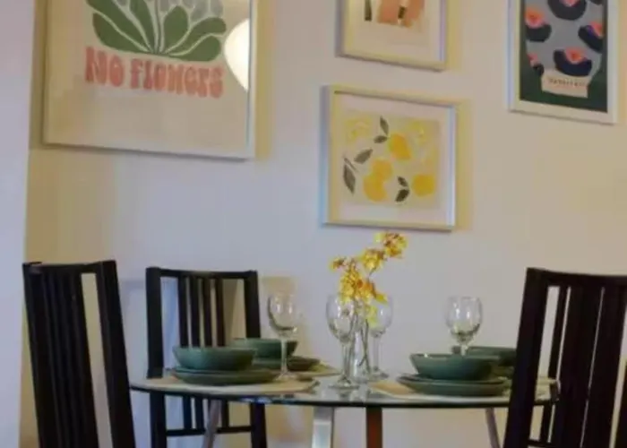 Near Citycentre - Parking - Garden - 4 Лідс