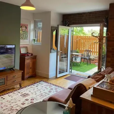 Near Citycentre - Parking - Garden - 4 Leeds (West Yorkshire)